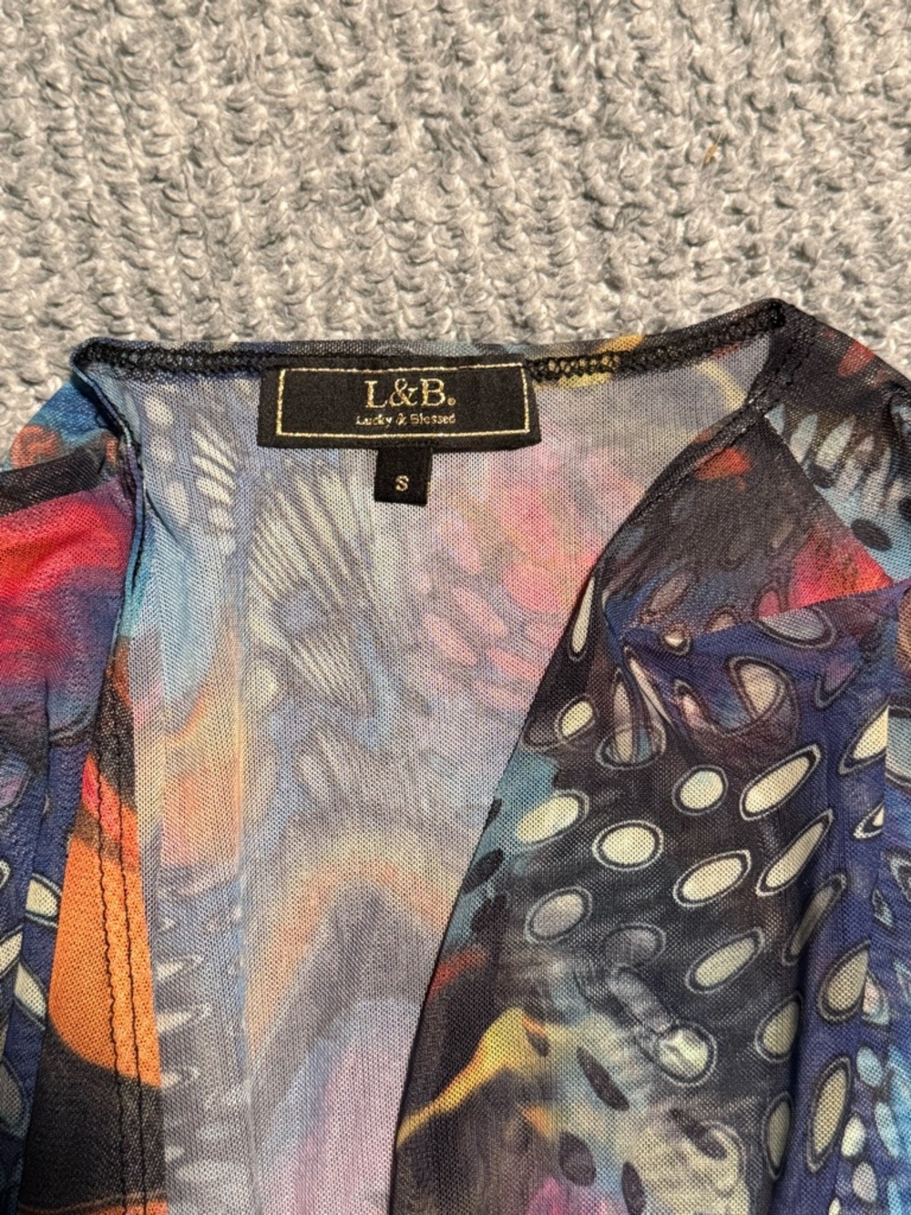 L&B Multicolor Abstract Mesh Kimono - Picture 3 of 3